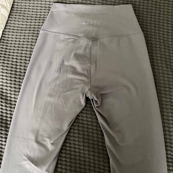 Ethos leggings - Picture 1 of 5